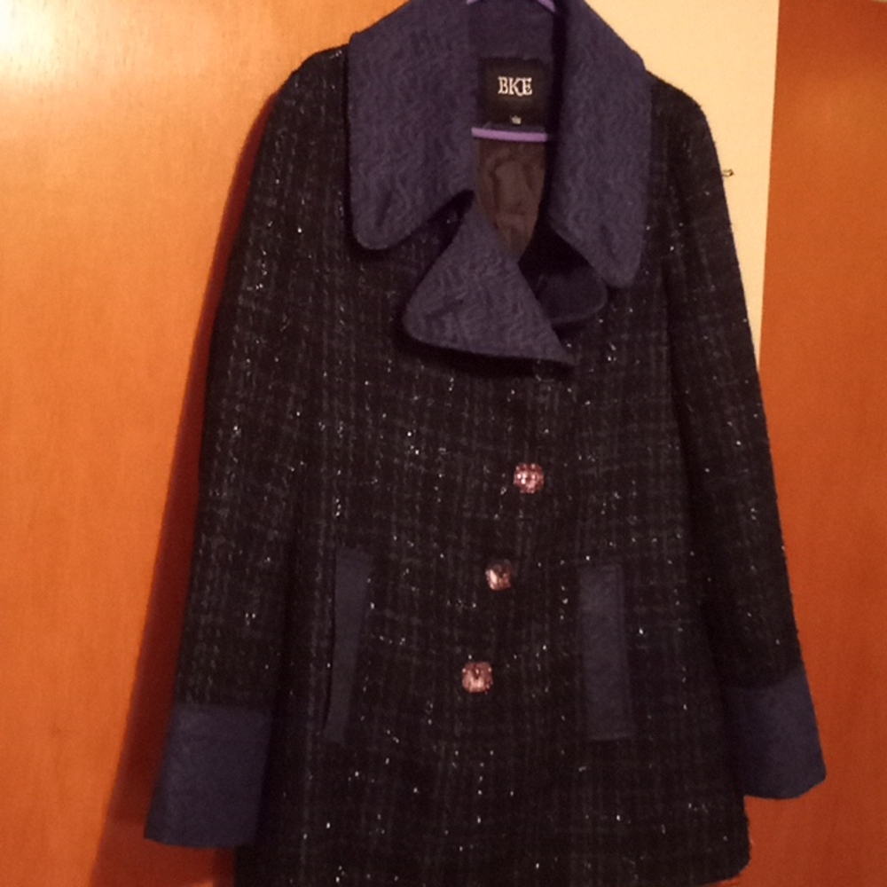 Black/Blue multicolored coat with crystal button size Large.